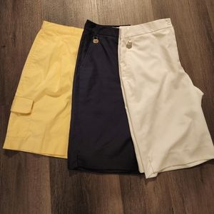 Bundle of women's short pants